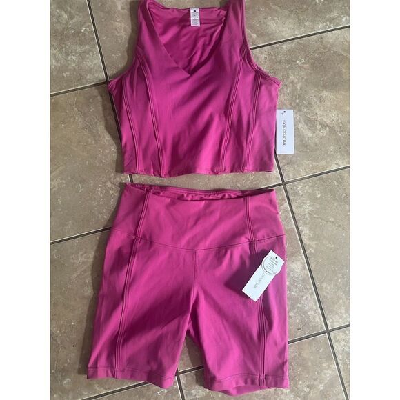 NWT Yogalicious M L Two Piece Outfit Set Top Shorts Raspberry Rose Soft - Picture 1 of 7